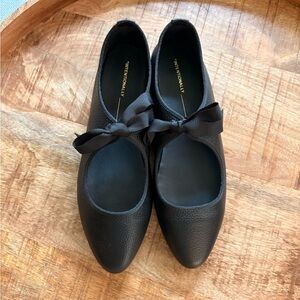 Intentionally blank flats